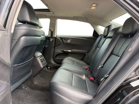 Used 2015 Toyota Avalon XLE Touring FWD image 13