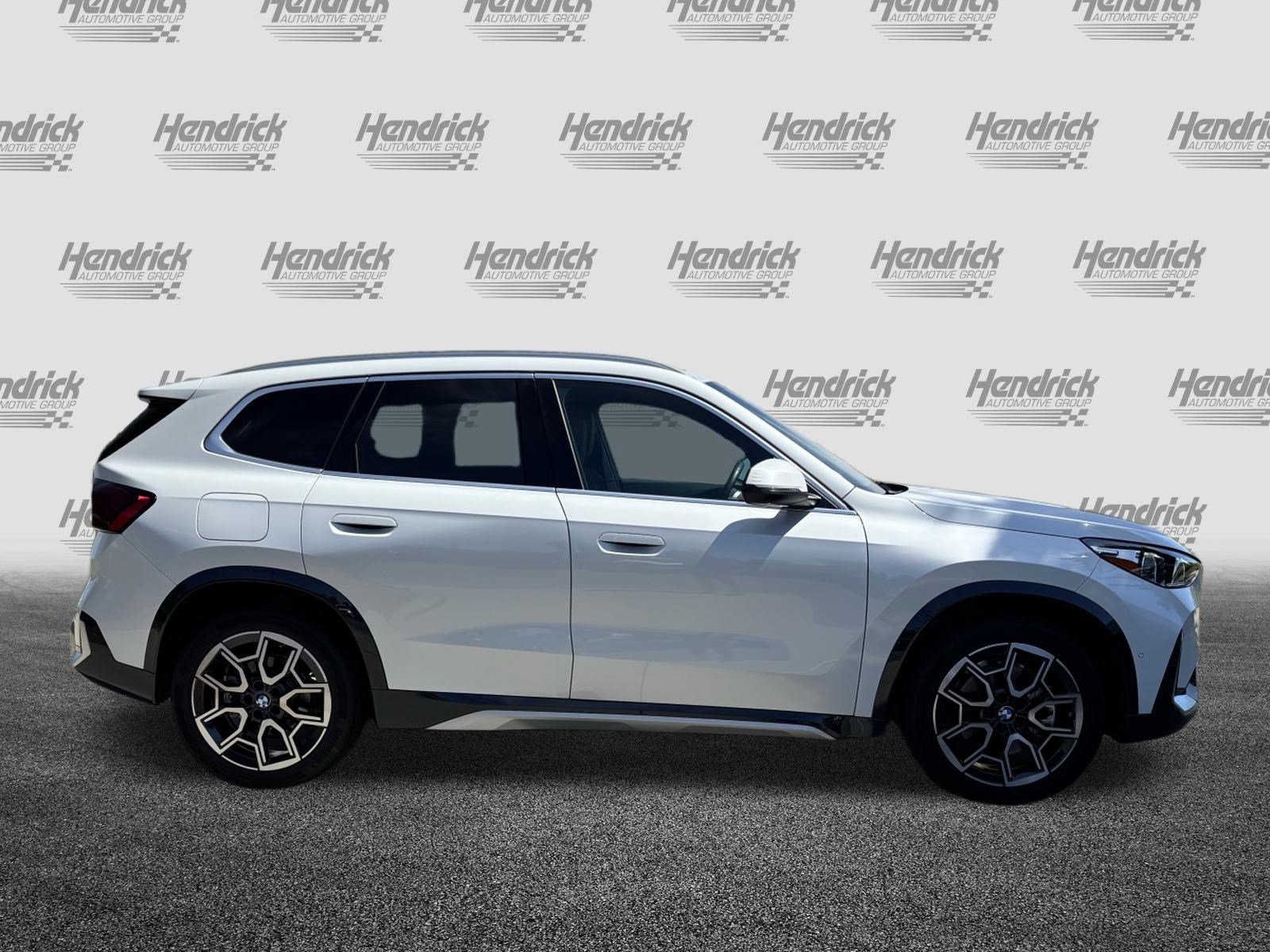 Certified 2025 BMW X1 xDrive28i AWD/4WD image 11