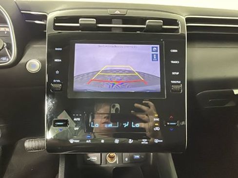 Certified 2024 Hyundai Tucson SEL FWD image 24