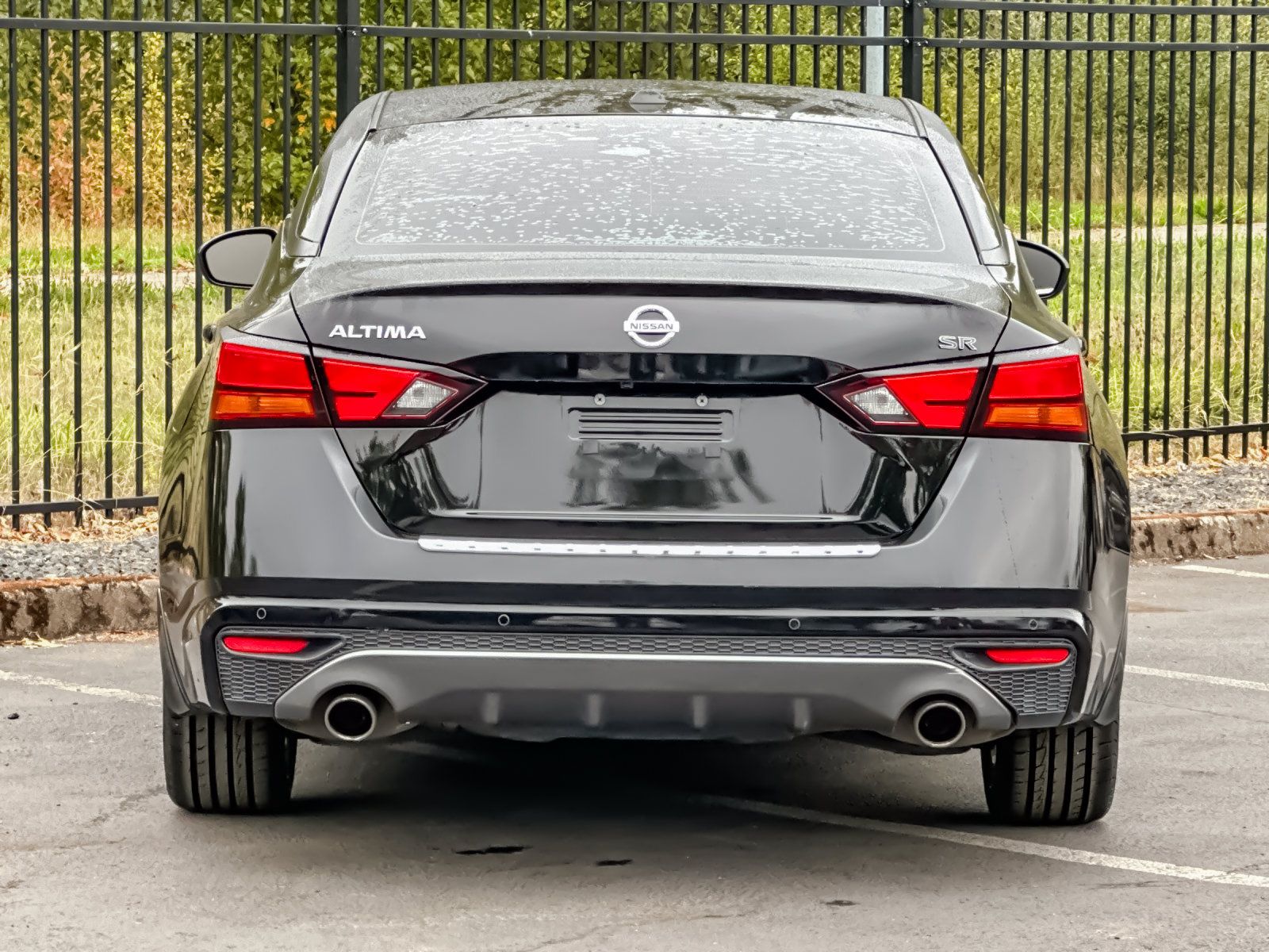 Used 2022 Nissan Altima 2.5 SR FWD image 4