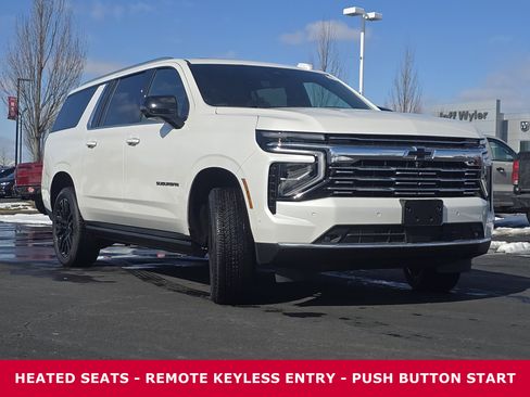 New 2025 Chevrolet Suburban Premier image 3