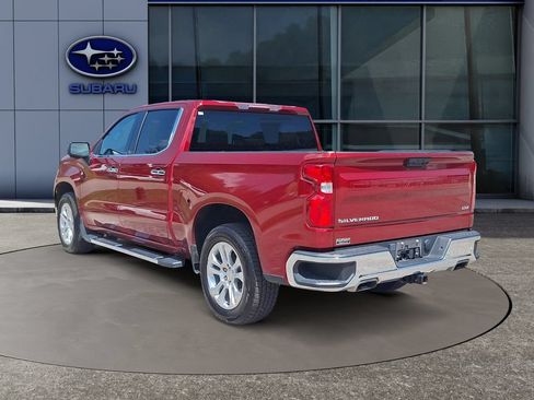 Used 2023 Chevrolet Silverado 1500 LTZ AWD/4WD image 3