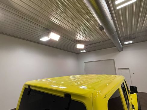 Used 2024 Jeep Wrangler Unlimited Rubicon AWD/4WD image 44