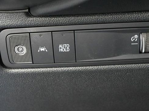 New 2026 Chevrolet Equinox EV LT w/ Midnight Package FWD image 34