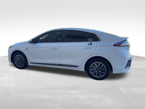 Used 2020 Hyundai Ioniq Limited image 8