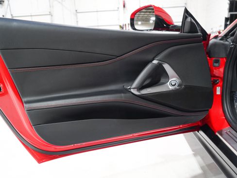 Used 2019 Ferrari 812 Superfast RWD image 19