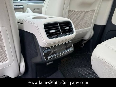 Certified 2026 Mercedes-Benz GLS 450 4MATIC image 25