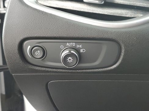 Used 2017 Chevrolet Malibu LS FWD image 26