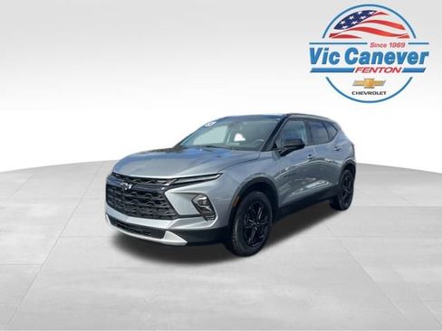 Used 2024 Chevrolet Blazer LT w/ Convenience Package image 1