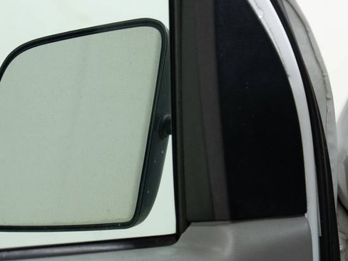 Used 2001 Ford E-350 and Econoline 350 XLT image 14