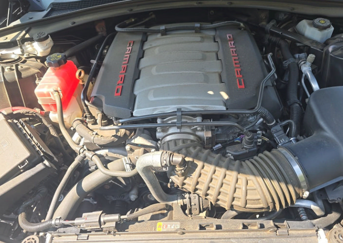 Used 2018 Chevrolet Camaro SS RWD image 18