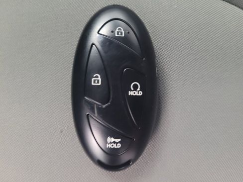 Used 2024 Hyundai Elantra SEL w/ Convenience Package FWD image 32