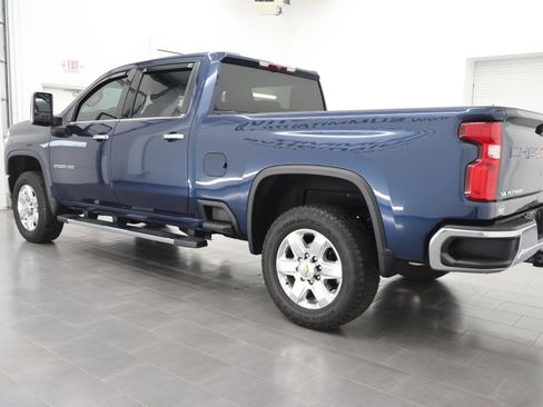 Used 2023 Chevrolet Silverado 2500 LTZ w/ Gooseneck/5TH Wheel Package AWD/4WD image 5
