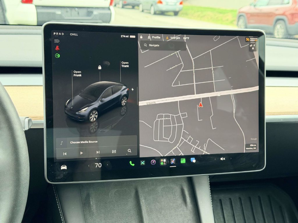 Used 2024 Tesla Model Y Long Range AWD/4WD image 3