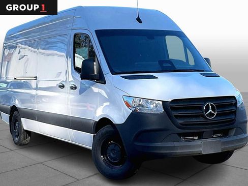 New 2025 Mercedes-Benz Sprinter 2500 image 1