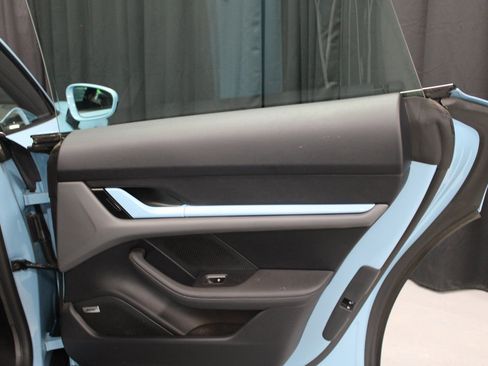 Certified 2025 Porsche Taycan image 24