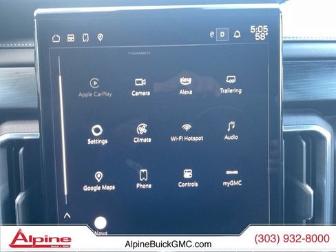 Used 2025 GMC Acadia Elevation image 17