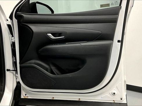 Used 2025 Hyundai Santa Cruz SE image 22