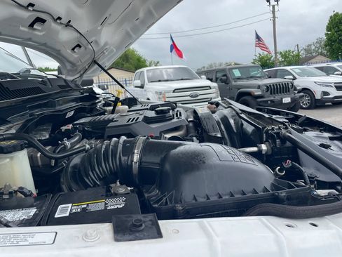 Used 2018 RAM 3500 Tradesman w/ Ambulance Prep Group RWD image 10