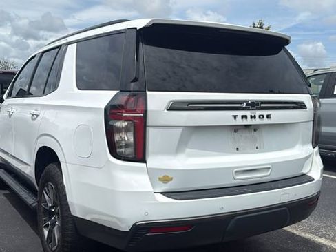 Used 2022 Chevrolet Tahoe Z71 w/ Luxury Package AWD/4WD image 1