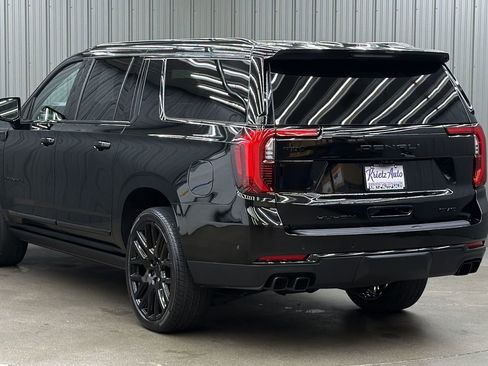 Used 2026 GMC Yukon XL Denali Ultimate w/ LPO, Floor Liner Package AWD/4WD image 3