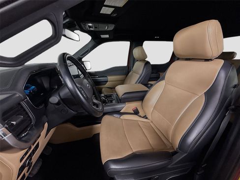 Used 2021 Ford F150 Lariat w/ Equipment Group 502A High image 16