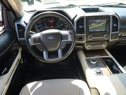 Used 2020 Ford Expedition Platinum AWD/4WD image 20