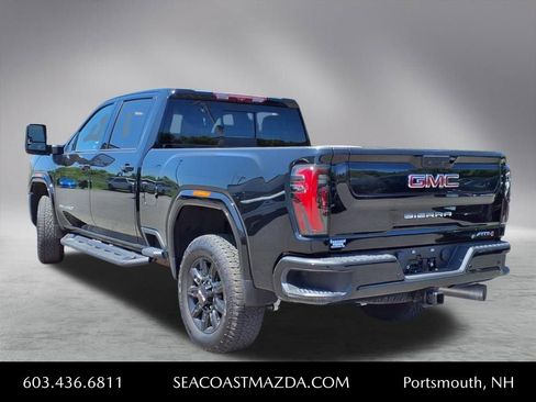 Used 2024 GMC Sierra 2500 AT4 w/ AT4 Premium Plus Package image 4