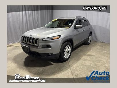 Used 2016 Jeep Cherokee Latitude w/ Cold Weather Group