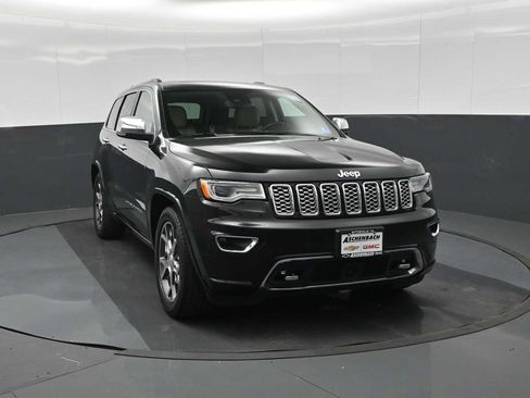 Used 2020 Jeep Grand Cherokee Overland AWD/4WD image 3