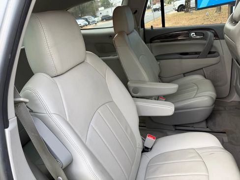 Used 2017 Buick Enclave Leather w/ Trailering Package image 20