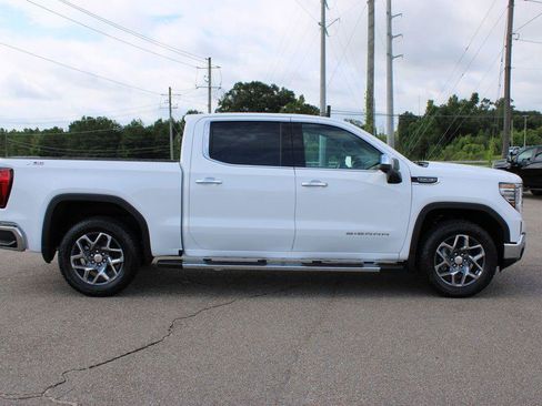New 2026 GMC Sierra 1500 SLT w/ SLT Premium Plus Package AWD/4WD image 17