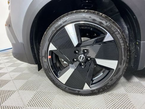 New 2026 Nissan Kicks SR image 11