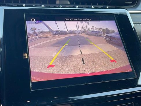 Used 2023 Jeep Grand Cherokee Altitude image 20