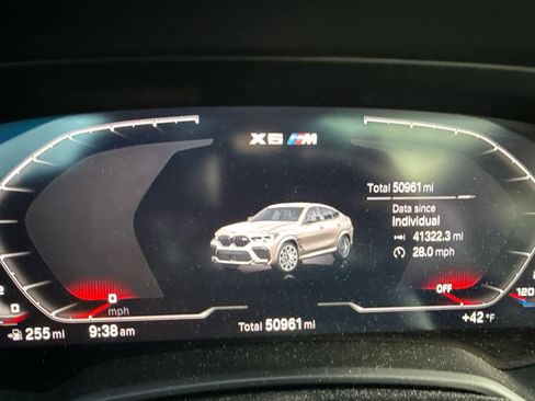 Used 2023 BMW X6 M w/ Executive Package image 10