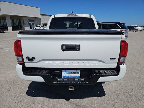 Used 2023 Toyota Tacoma 4x4 Double Cab w/ Trail Edition image 6
