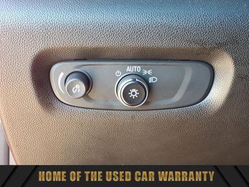 Used 2023 Chevrolet Traverse RS image 14