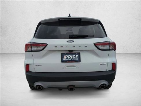 Used 2022 Ford Escape SEL w/ Class II Trailer Tow Package AWD/4WD image 7