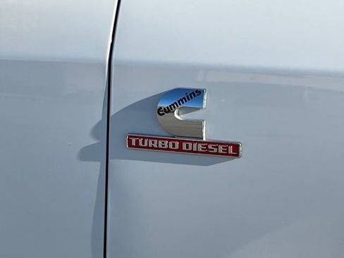 Used 2025 RAM 2500 Laramie image 10