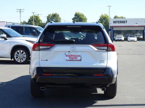 New 2025 Toyota RAV4 XSE image 6
