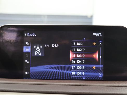 Used 2020 Lexus RX 350 FWD w/ Premium Package image 27