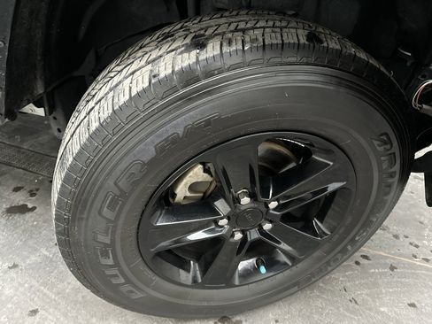 Used 2022 Jeep Wrangler Unlimited Sport image 11