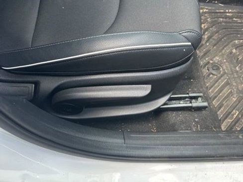 Used 2023 Kia Forte GT-Line FWD image 17
