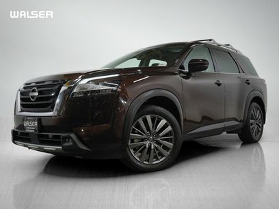 Used 2022 Nissan Pathfinder SL