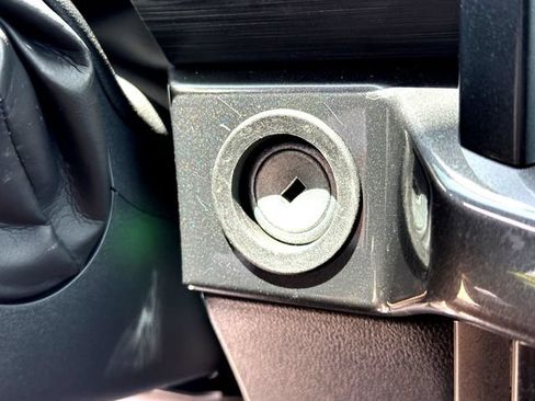 Used 2024 Ford F150 STX RWD image 18
