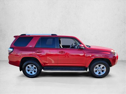 Used 2022 Toyota 4Runner SR5 image 4