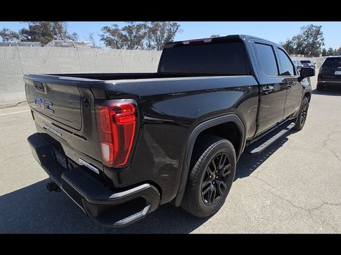 Used 2022 GMC Sierra 1500 Elevation RWD image 9