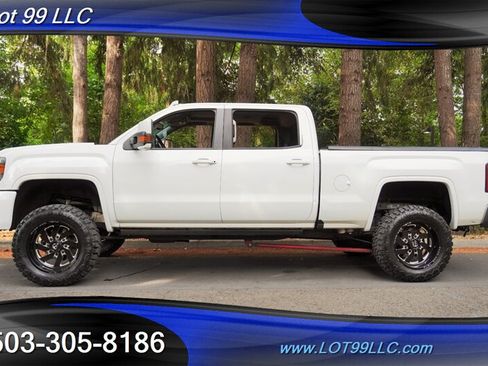 Used 2016 GMC Sierra 2500 Denali w/ Duramax Plus Package AWD/4WD image 1
