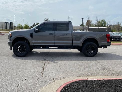 Used 2021 Ford F250 Lariat AWD/4WD image 4