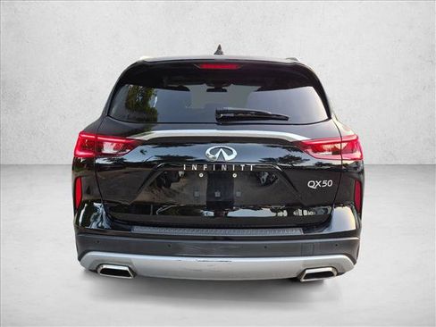 Used 2021 INFINITI QX50 Luxe FWD image 6